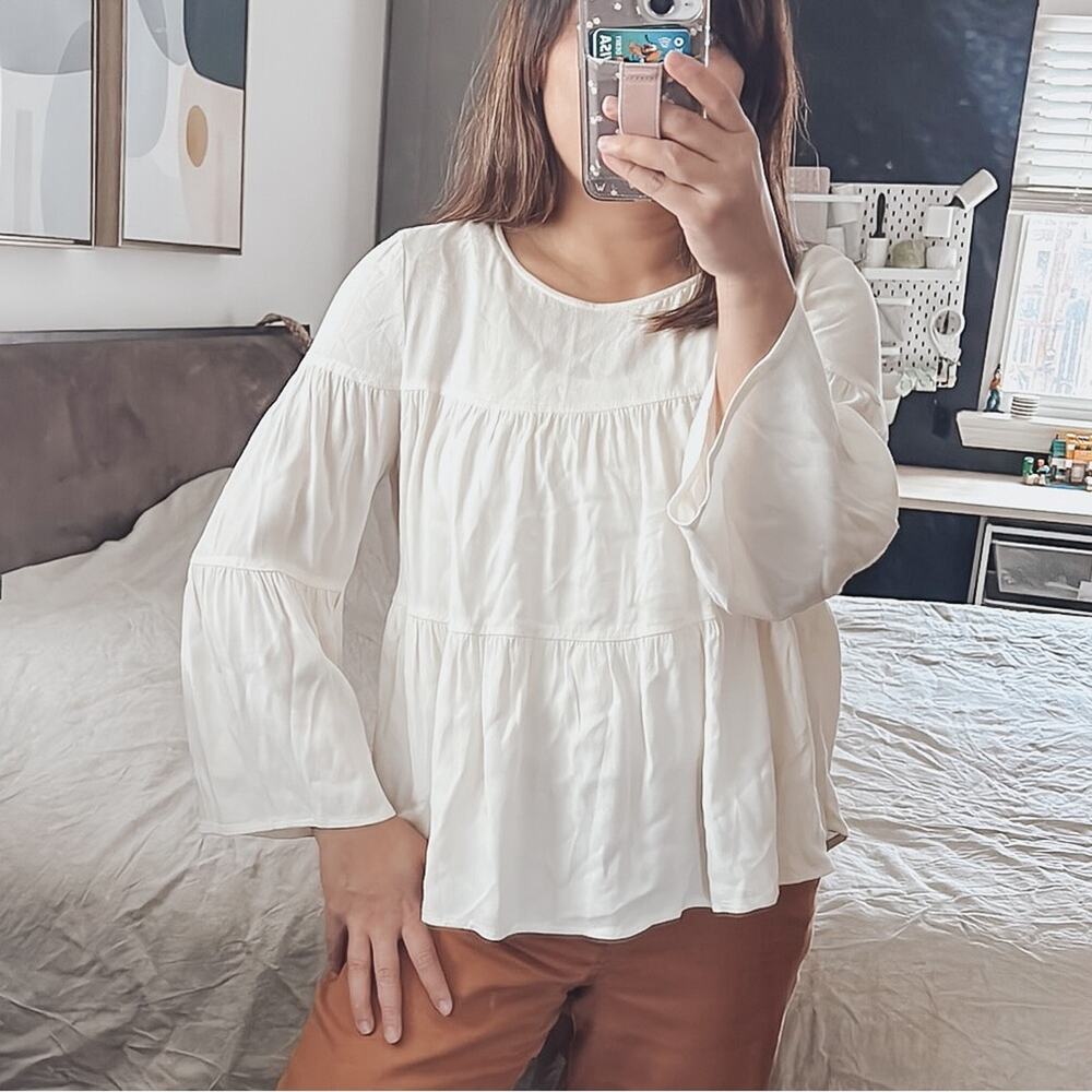 Madewell Tiered Top in Ivory. Size M